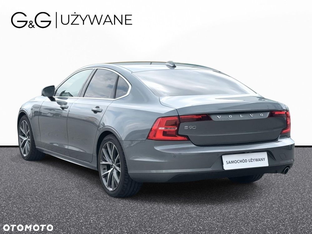 Volvo S90 - 5