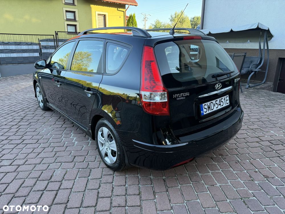 Hyundai i30 i30cw 1.4 blue Comfort - 5