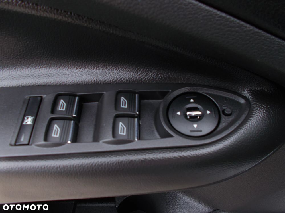 Ford Kuga 1.6 EcoBoost FWD Titanium ASS - 9