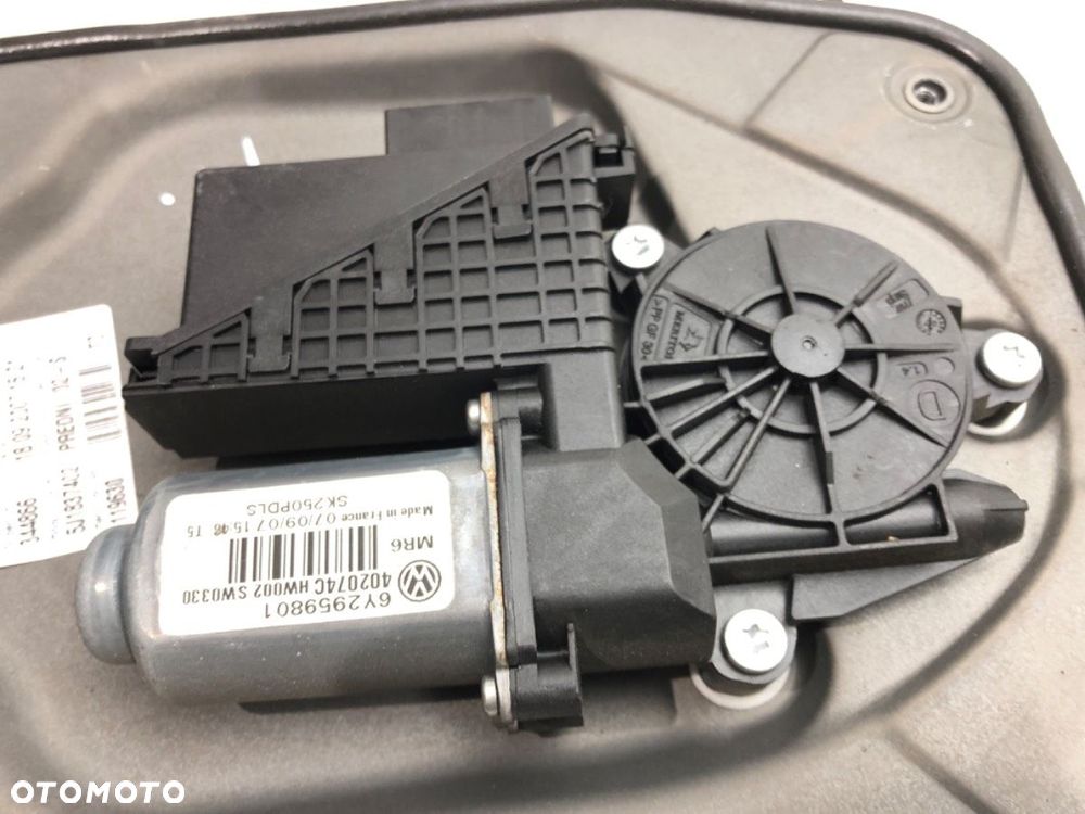 PODNOŚNIK SZYBY PRAWY PRZÓD  SKODA FABIA II (542) 2006 - 2014 1.4 TDI 59 kW [80 KM] olej napędowy - 2