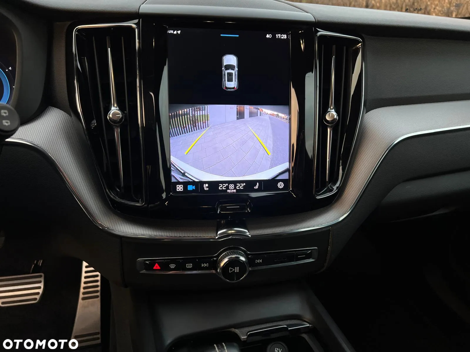 Volvo XC 60 B4 D Geartronic RDesign - 31