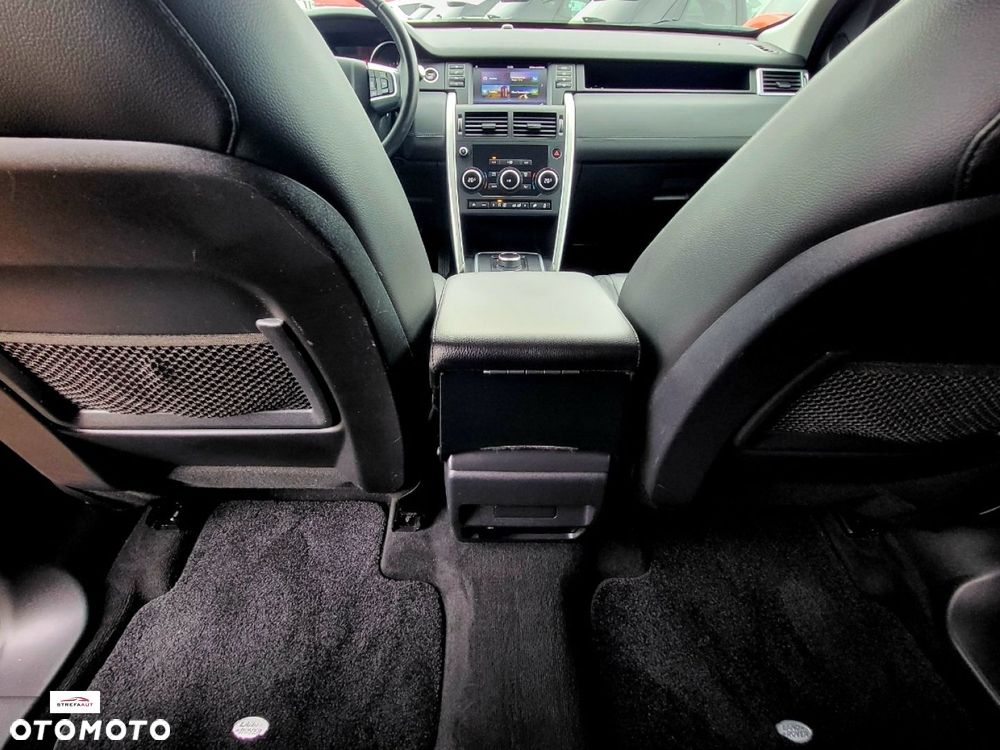 Land Rover Discovery Sport - 31