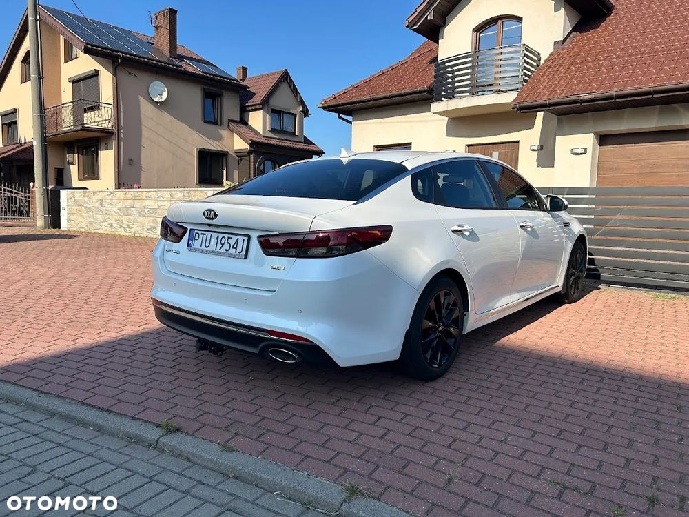 Kia Optima 1.7 CRDI L - 18