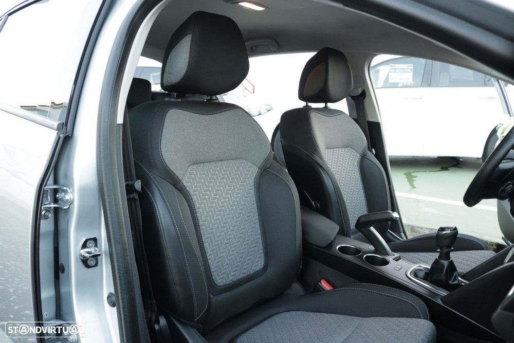 Renault Mégane 1.5 Blue dCi Limited - 23