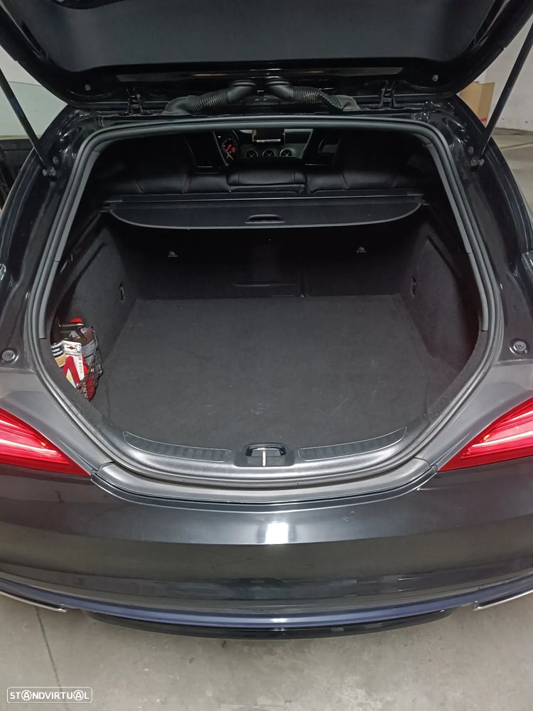 Mercedes-Benz CLA 180 d Shooting Brake AMG Line - 17
