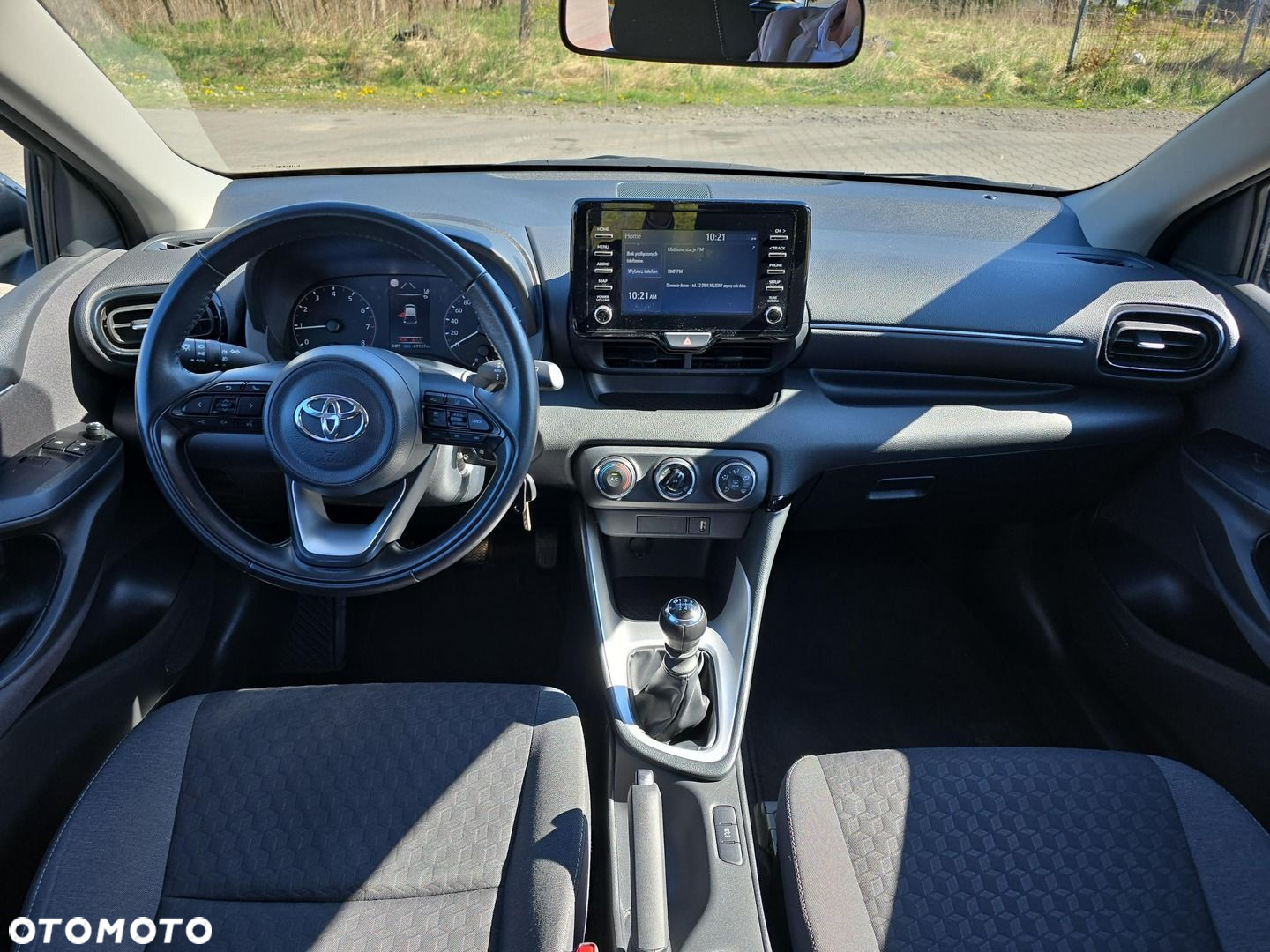 Toyota Yaris - 8