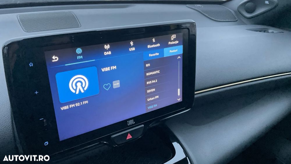 Toyota Yaris Cross 1.5 VVT-i HSD 130 4x4 HEV Exclusive - 24