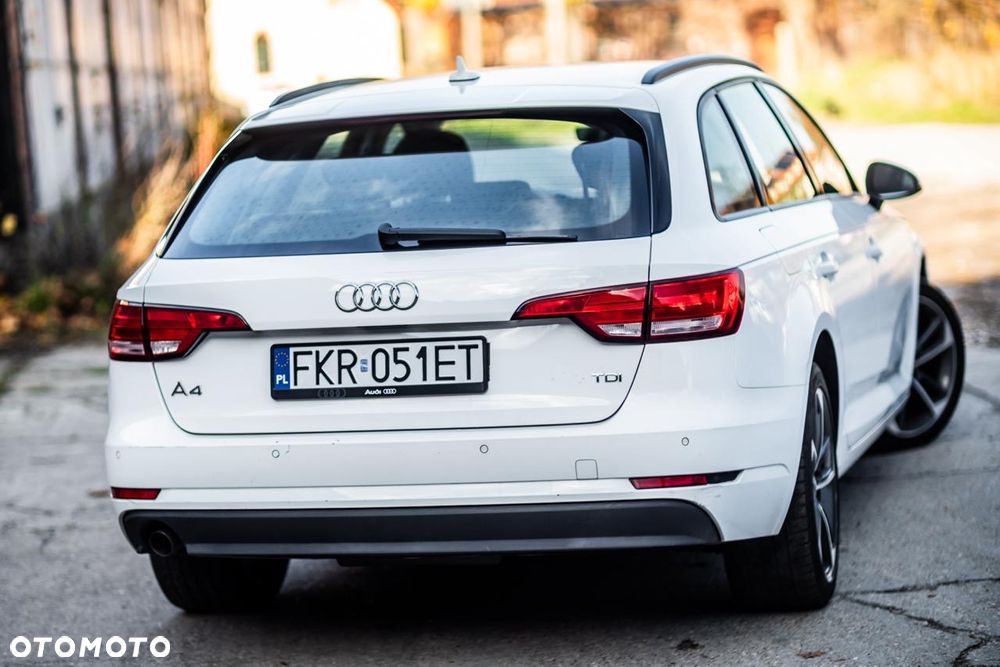 Audi A4 Avant 2.0 TDI S tronic - 11