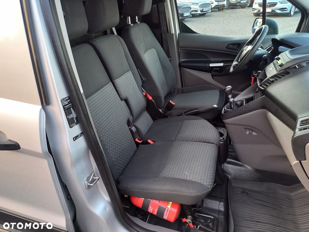 Ford Transit Connect - 18