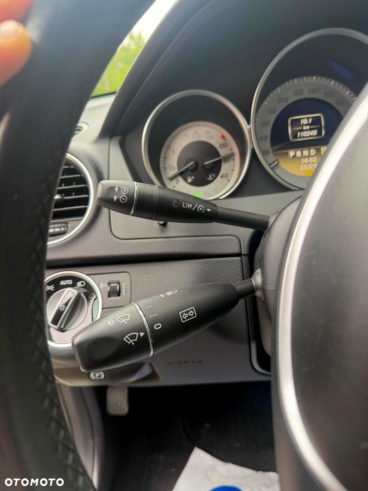 Mercedes-Benz Klasa C 180 BlueEFFICIENCY 7G-TRONIC - 14