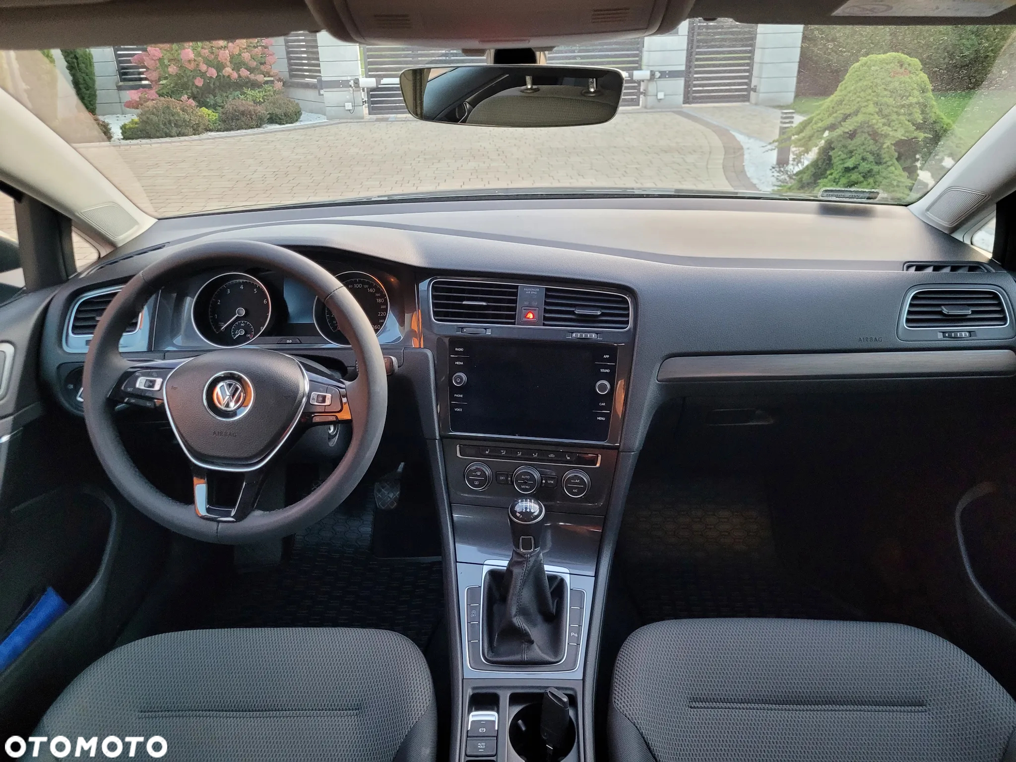 Volkswagen Golf VII 1.4 TSI BMT Comfortline - 16