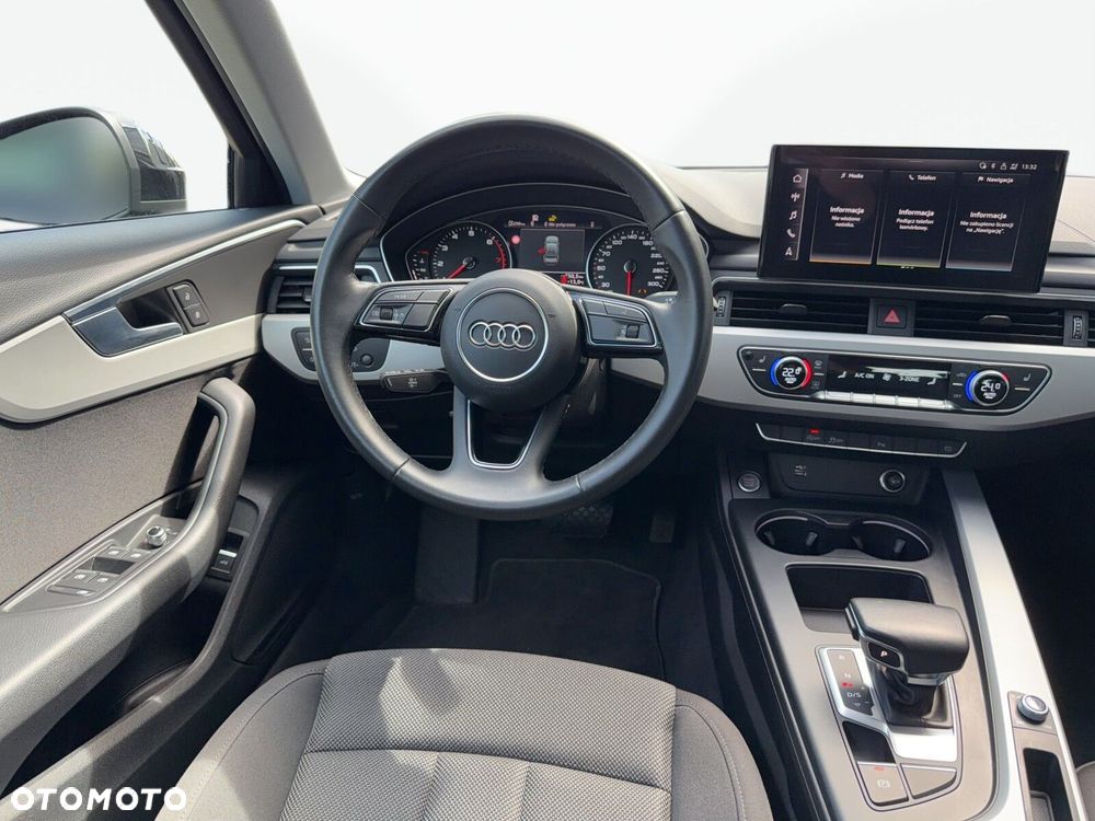 Audi A4 Limousine - 21