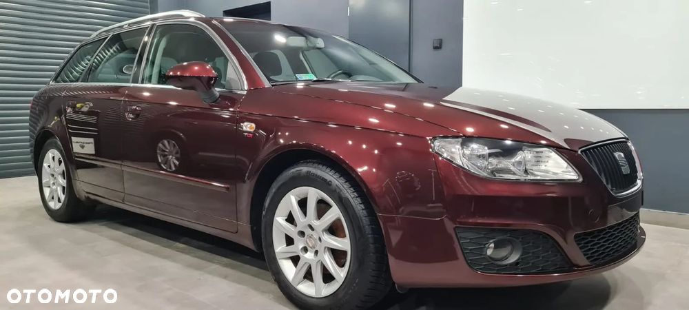 Seat Exeo 2.0 TDI DPF Style - 1