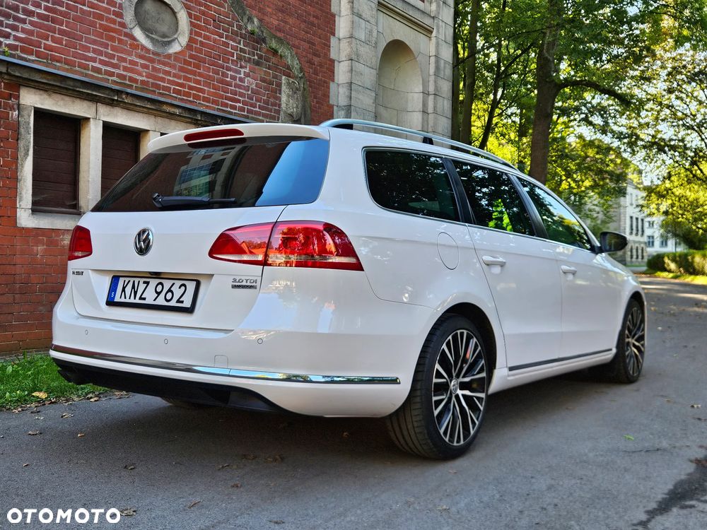 Volkswagen Passat - 10