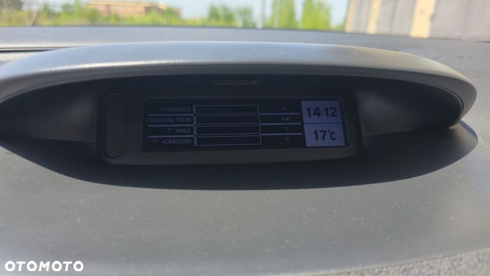 Renault Megane - 25