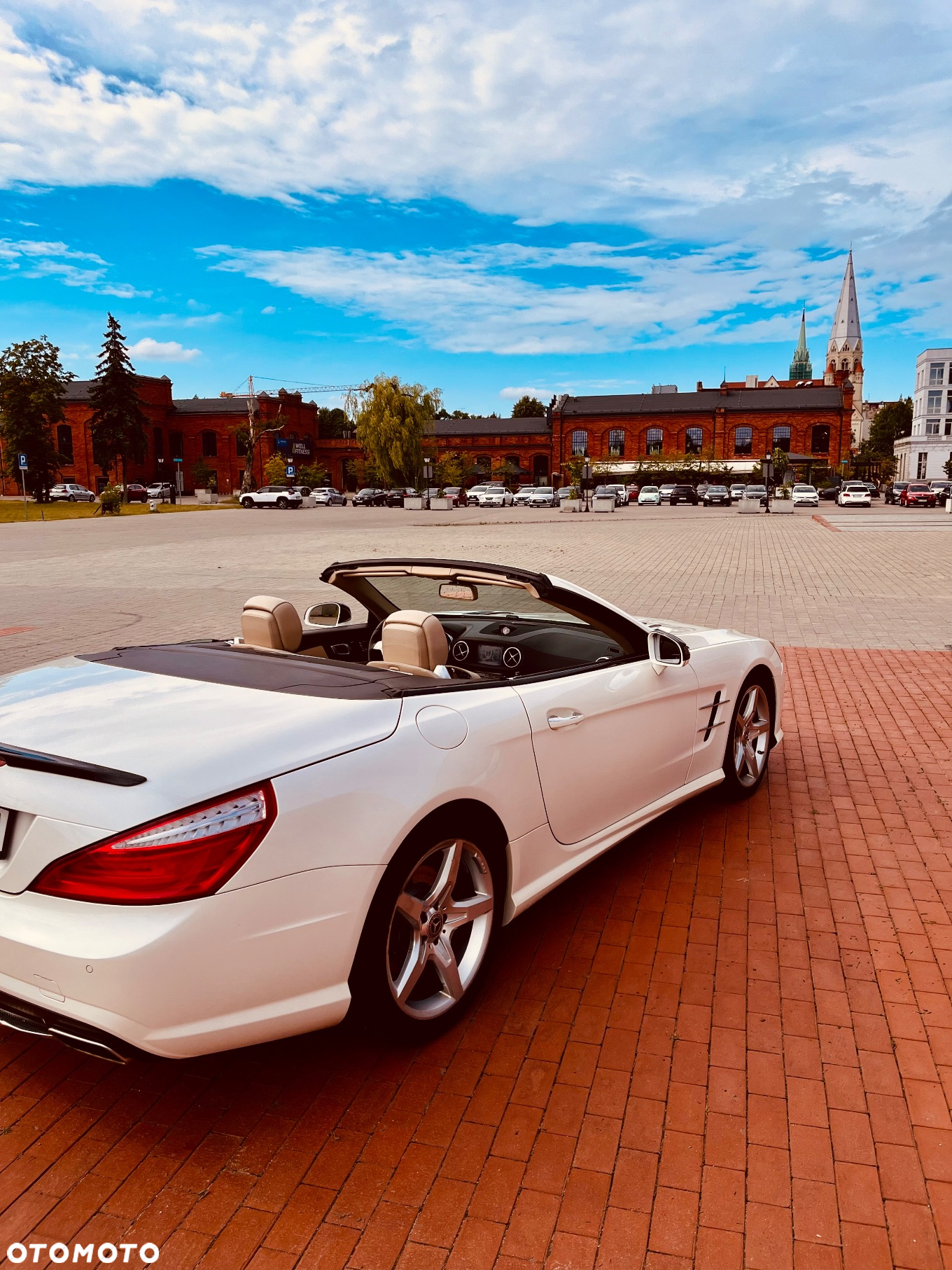 Mercedes-Benz SL - 23