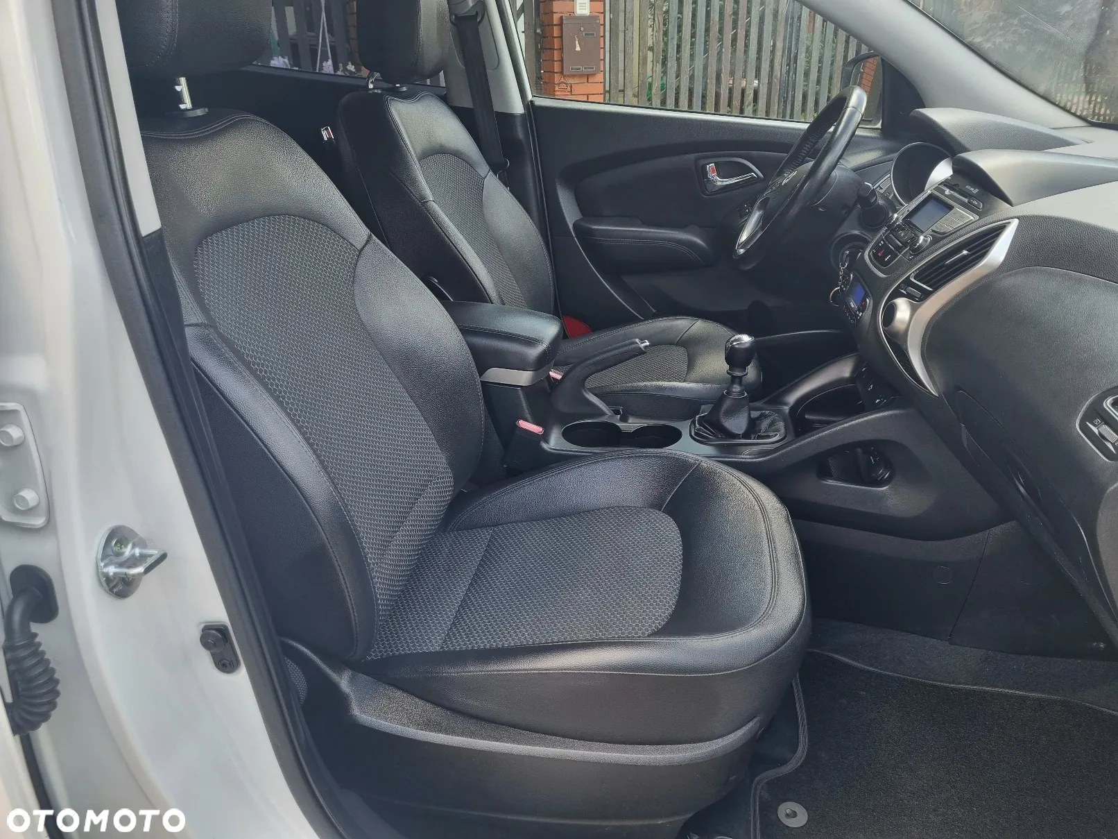 Hyundai ix35 1.7 CRDi 2WD blue Finale - 17