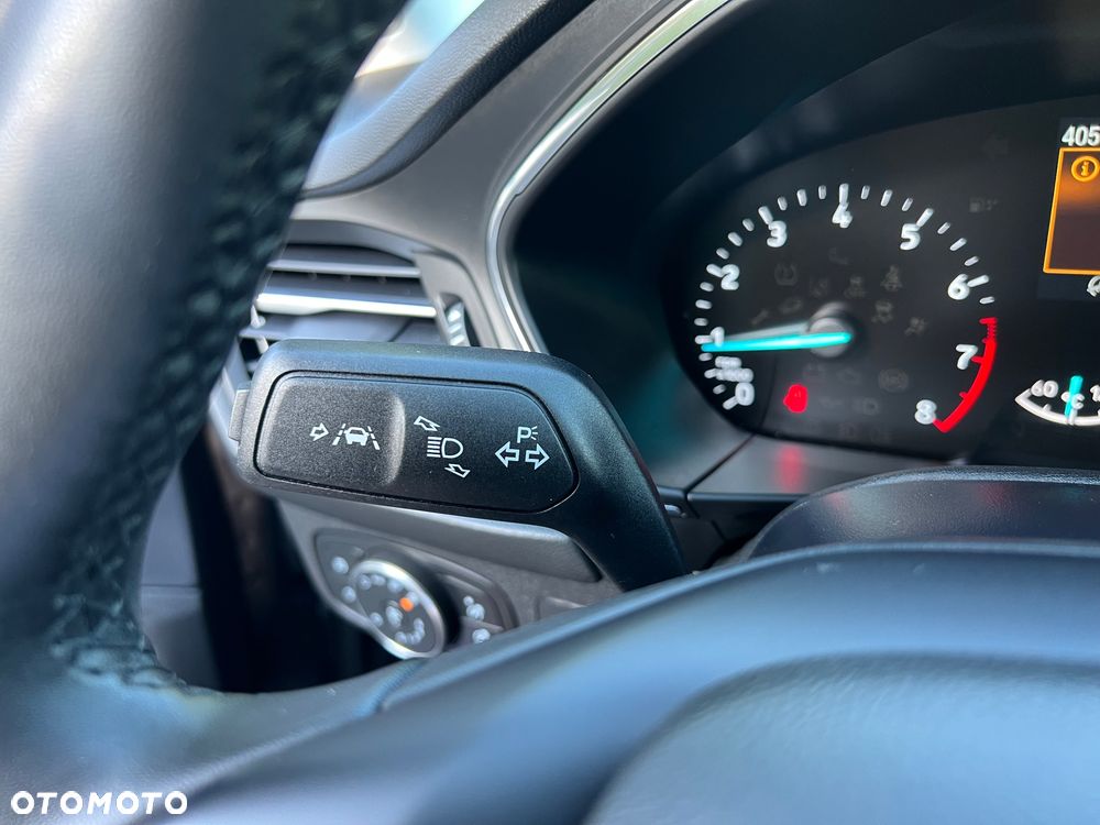 Ford Focus 1.0 EcoBoost Titanium Style - 23