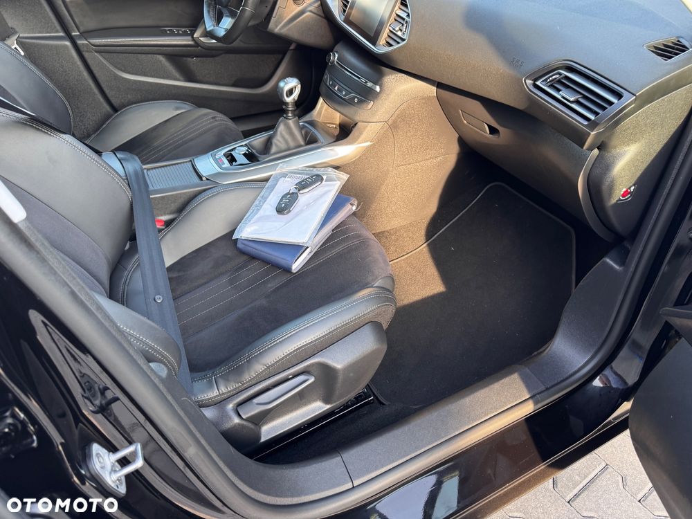 Peugeot 308 BlueHDi 150 Stop & Start GT-Line Edition - 30