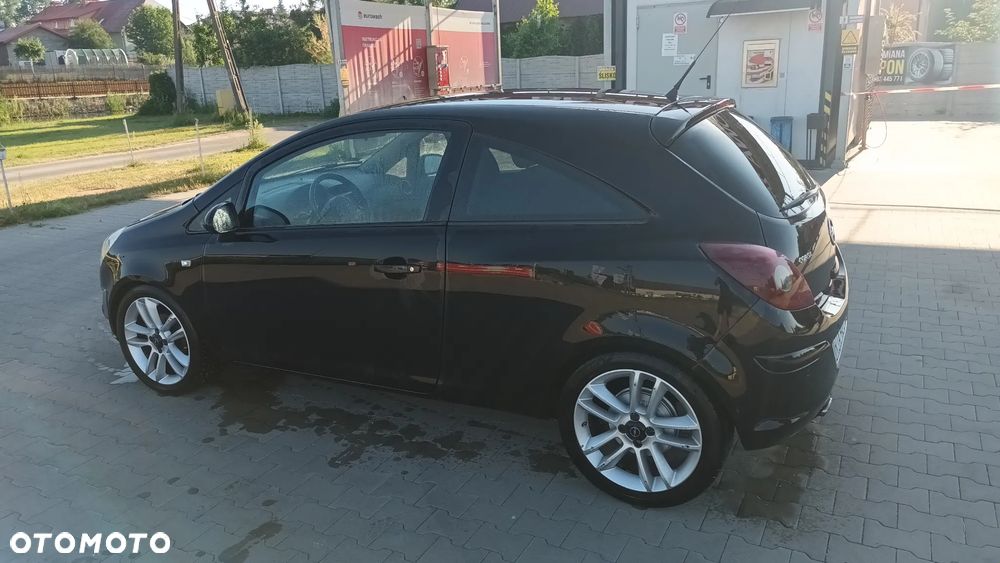 Opel Corsa 1.4 16V Enjoy - 8
