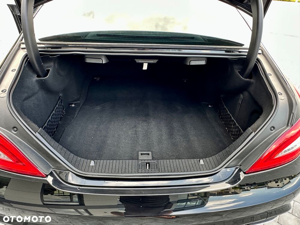 Mercedes-Benz CLS 350 CDI 4Matic 7G-TRONIC Edition 1 - 26