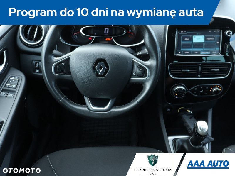 Renault Clio - 9