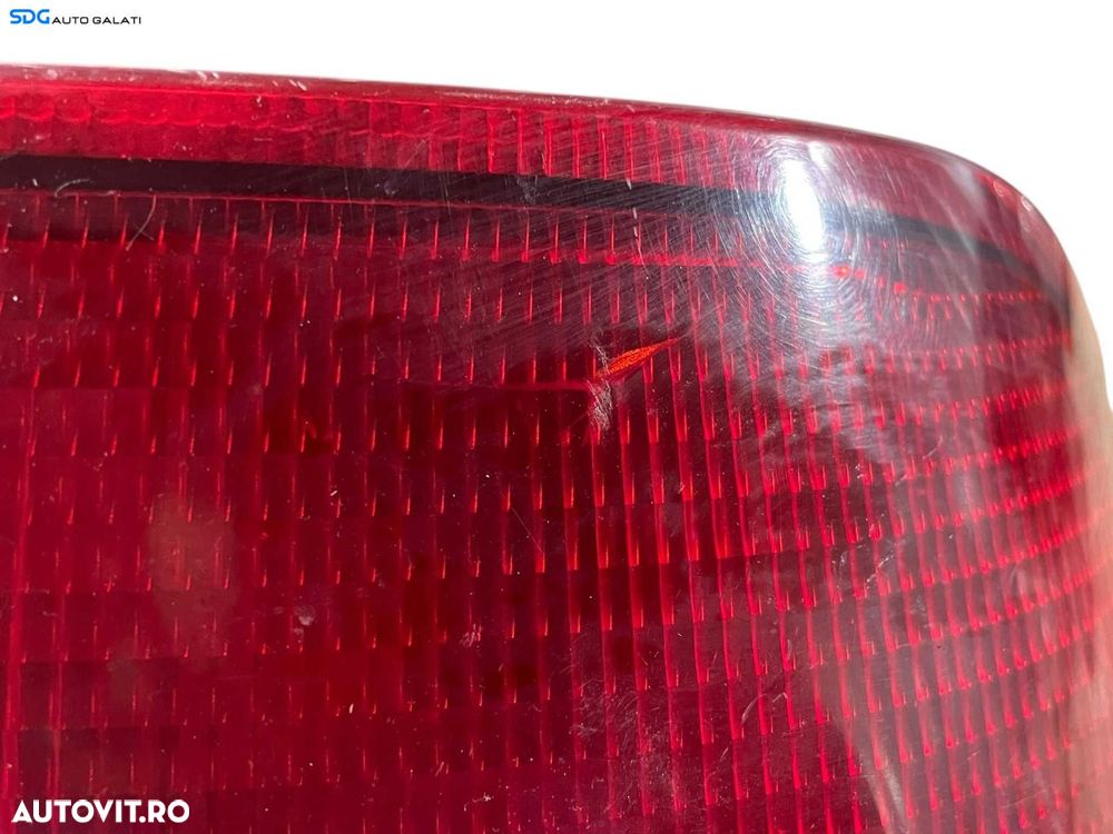 Stop Lampa Tripla Dreapta Honda Civic EJ6 1995 - 2000 [LR0362] - 2