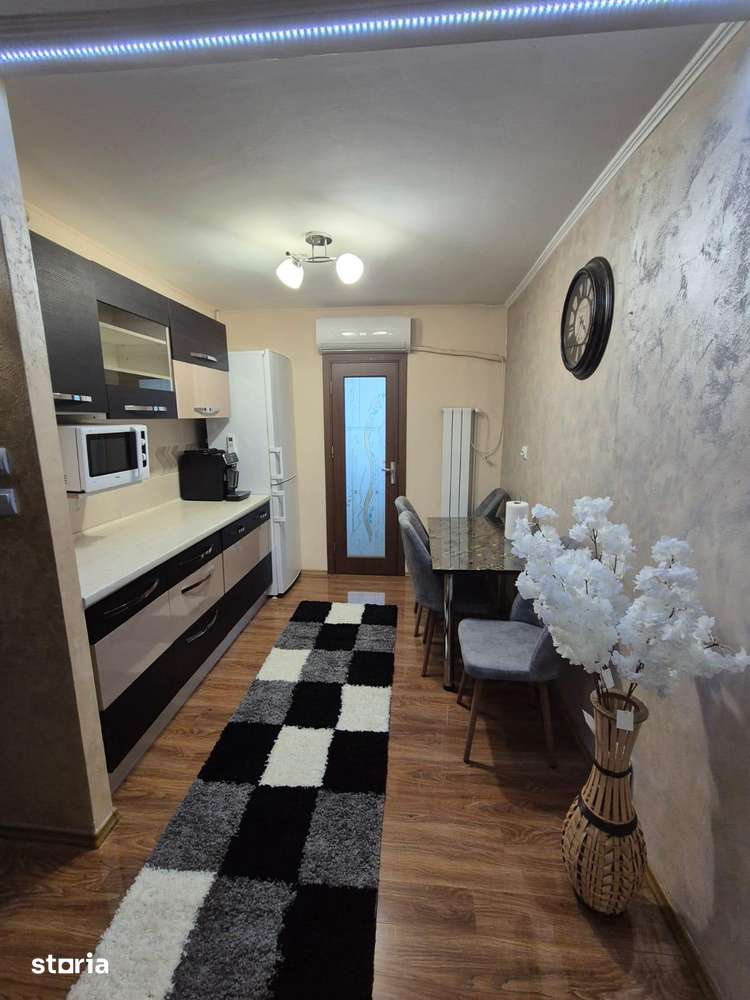 Apartament zona Craiovita Materna - Imagine principală: 2/9