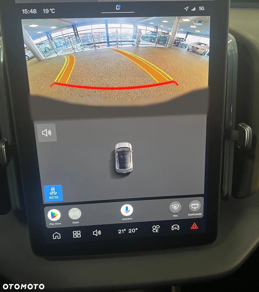 Volvo EX30 Single Motor Extended Range RWD Plus - 19