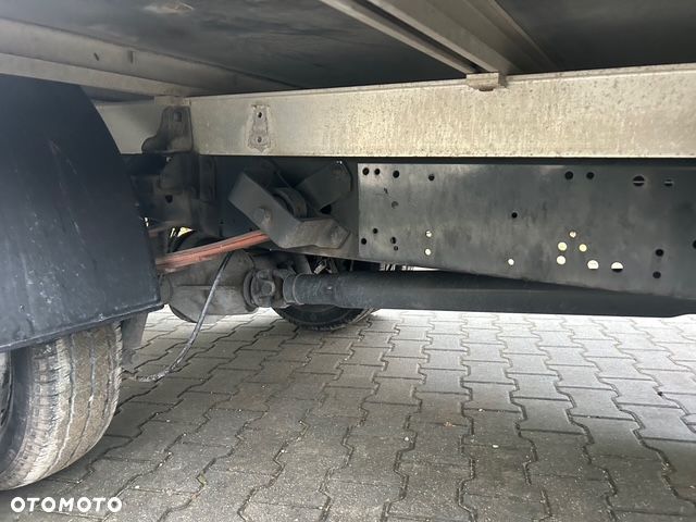 Iveco Daily 35C14  skrzynia ładunkowa - 12