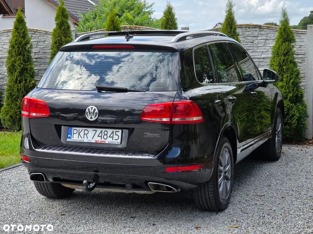 Volkswagen Touareg - 11