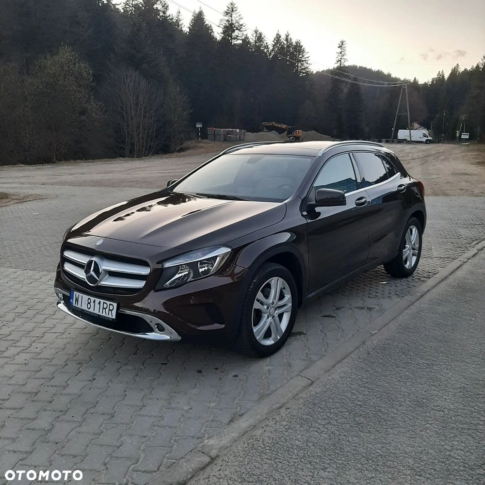 Mercedes-Benz GLA 250 4-Matic - 3