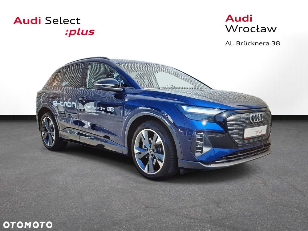 Audi Q4 e-tron - 2