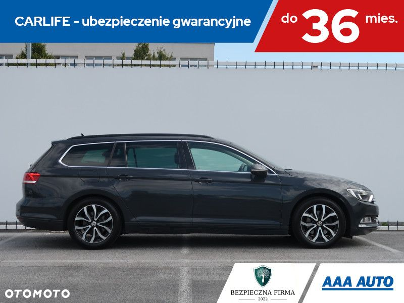 Volkswagen Passat - 7