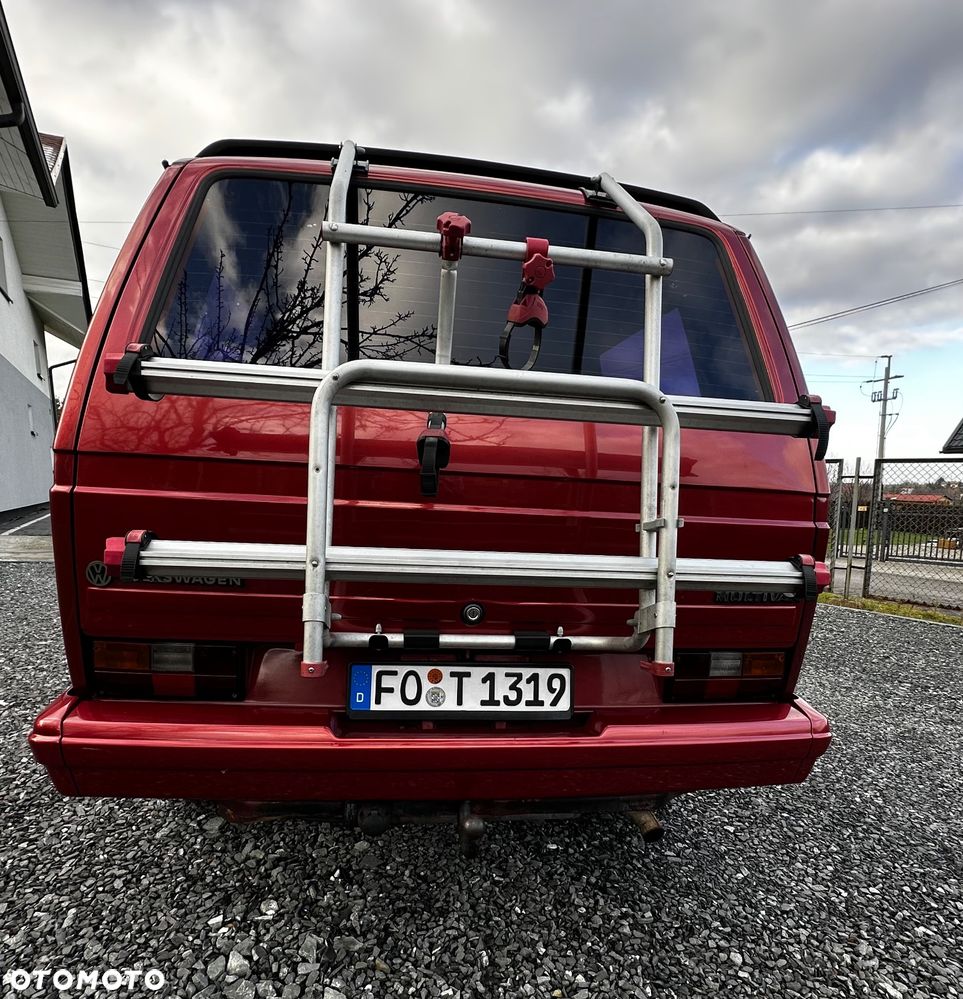 Volkswagen Multivan - 4