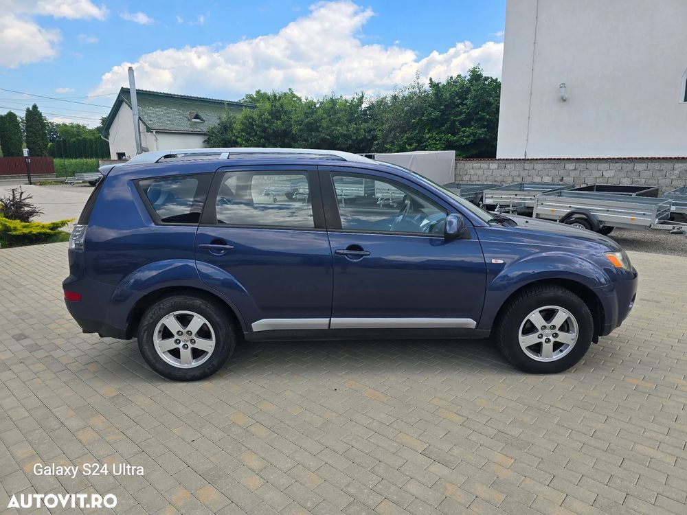 Mitsubishi Outlander 2.0 DI-D Intense - 15