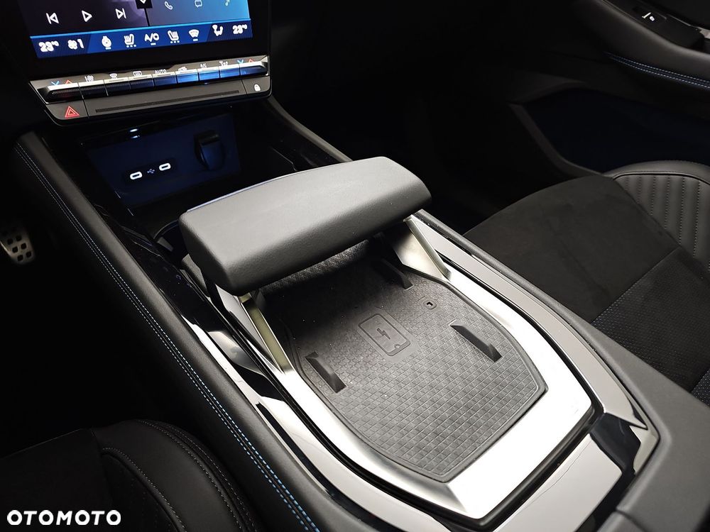 Renault Rafale 1.2 E-Tech Full Hybrid 200 esprit Alpine MMT - 19