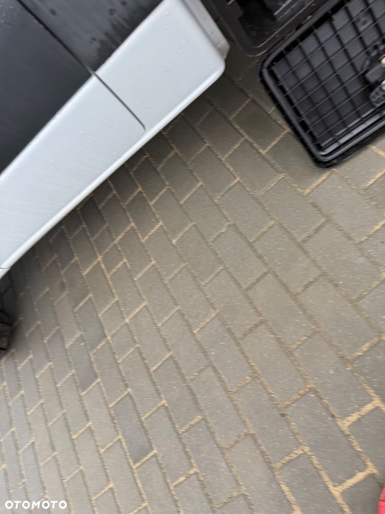 Mercedes-Benz Sprinter - 13