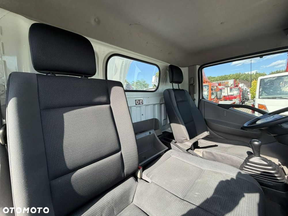 Nissan Cabstar - 31