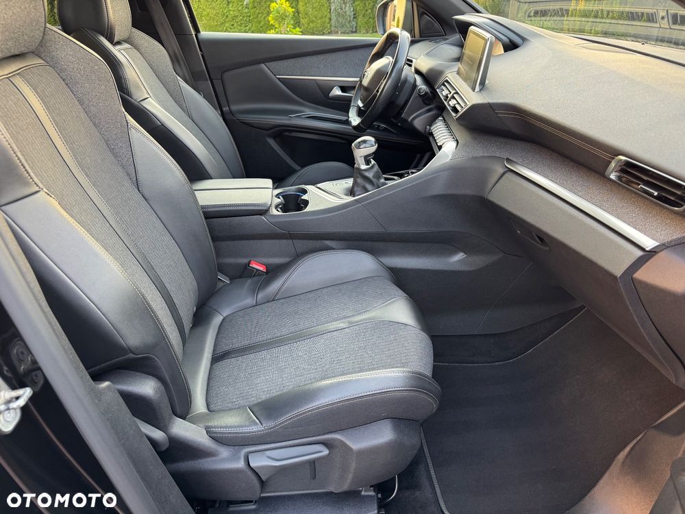 Peugeot 3008 1.5 BlueHDi GT S&S - 20