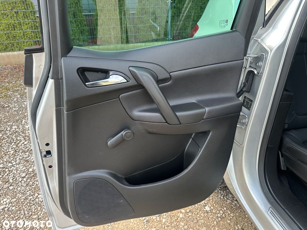 Opel Meriva 1.4 Innovation - 30