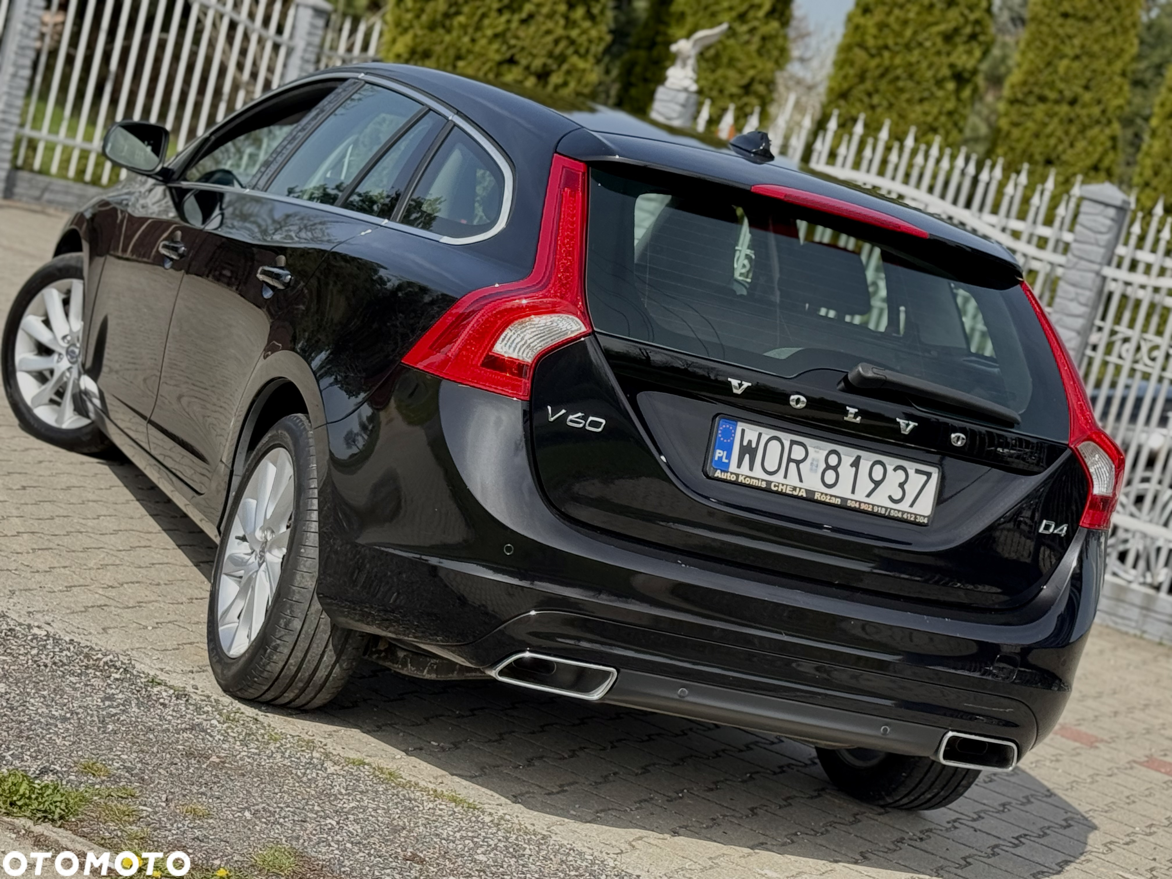 Volvo V60 D4 Drive-E Momentum - 6
