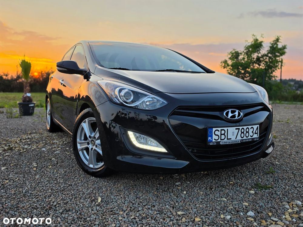 Hyundai i30 1.6 CRDi Premium - 1