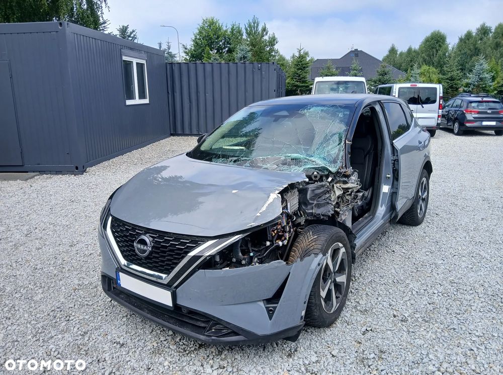 Nissan Qashqai 1.3 DIG-T MHEV Premiere Edition Xtronic - 5