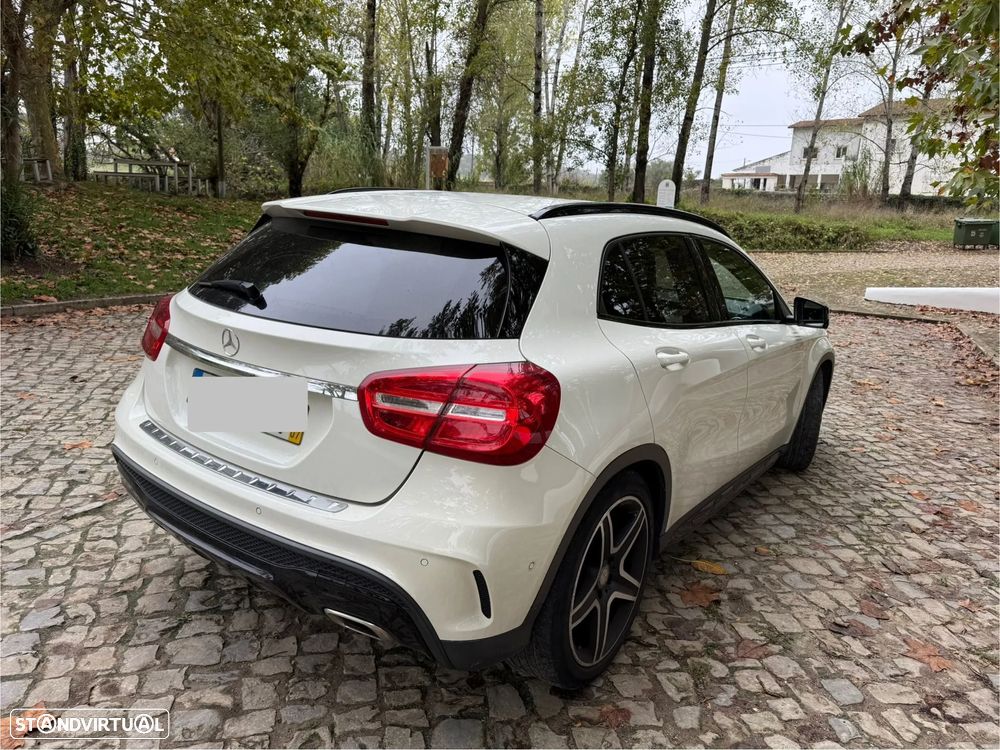 Mercedes-Benz GLA 200 (CDI) d 7G-DCT AMG Line - 3