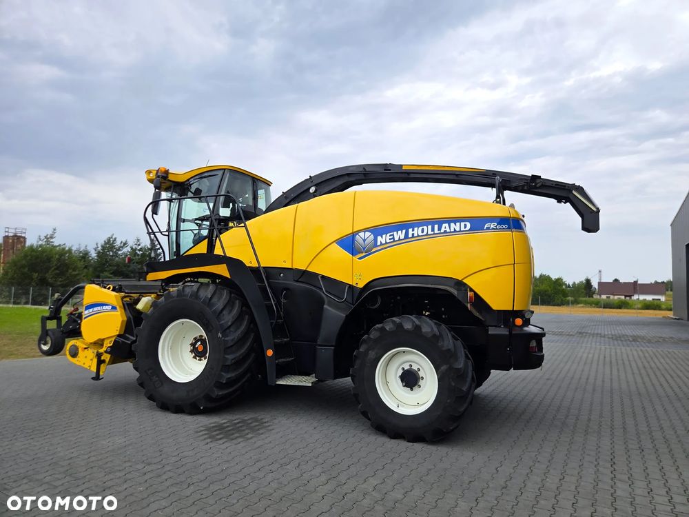 New Holland FR 600 2013 Rok, 4X4, Podbieracz , Przystawka Krone E-Collect 6000 FP, Nie Malowany, Stan Bardzo Dobry - 8