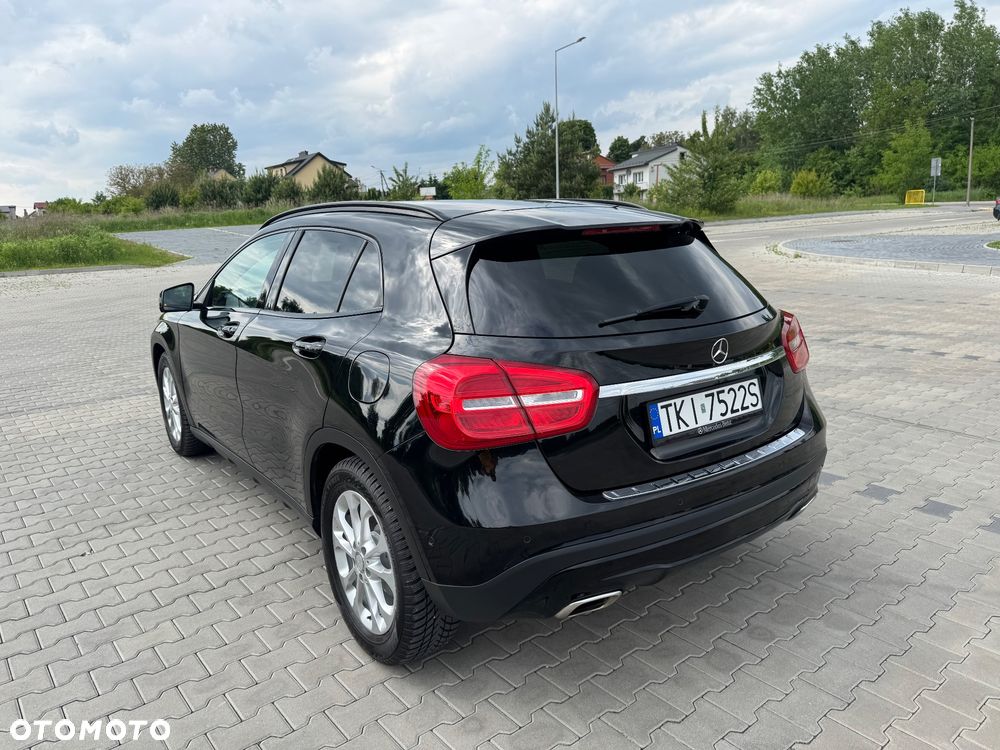 Mercedes-Benz GLA 200 (CDI) d 7G-DCT - 35