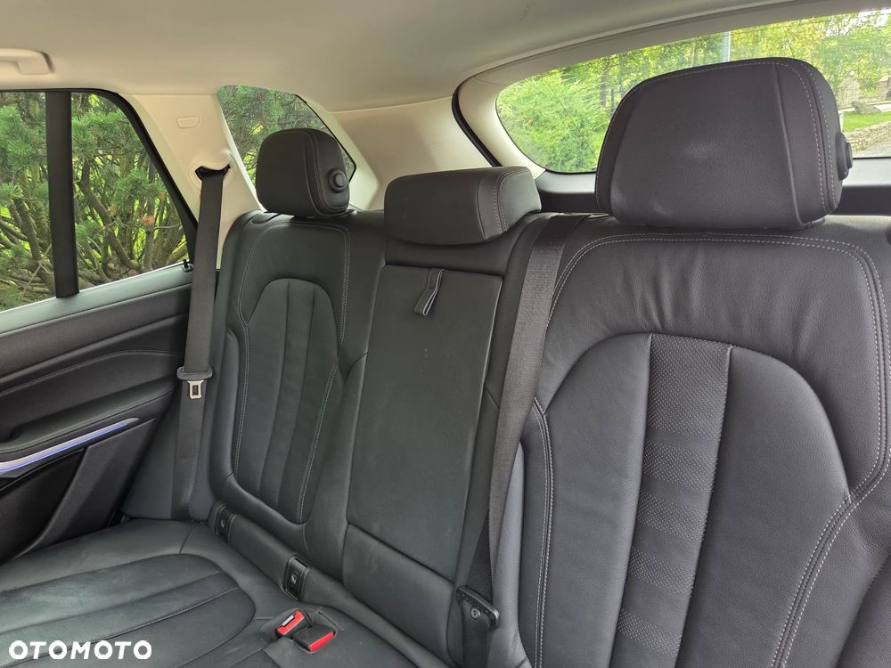 BMW X5 xDrive25d sport - 27