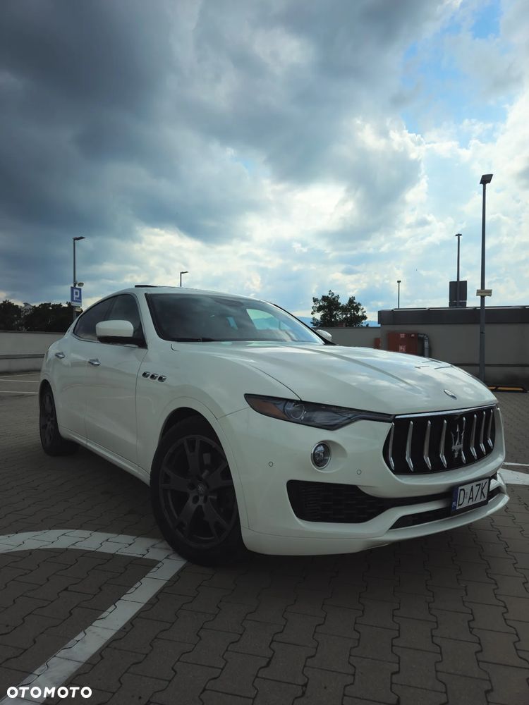 Maserati Levante - 4
