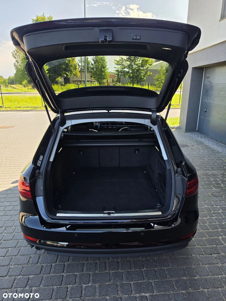 Audi A4 Avant - 11